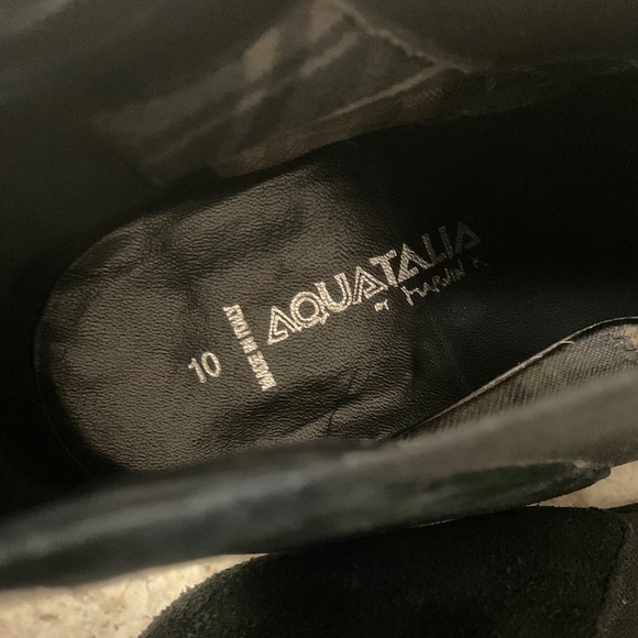 Aquatalia Black Suede Leather  Booties Size 10 - Picture 8 of 8